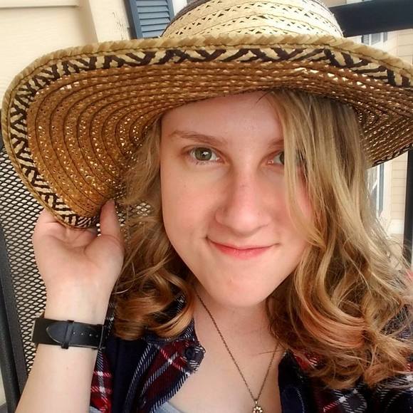 Meet your Posher, Hanna - Picture 1 of 1